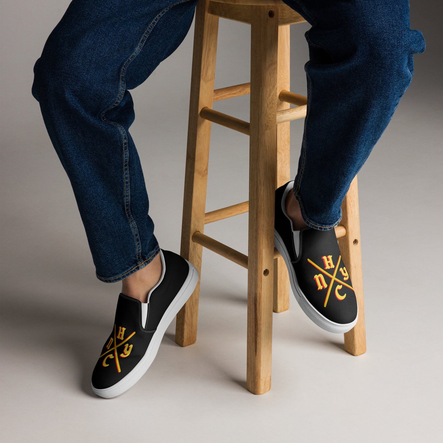 NYHC Men’s slip-on canvas shoes